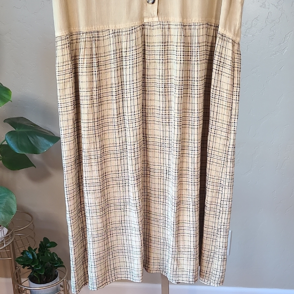 Nina Piccalino Vintage Sleeveless Tan Plaid Button Midi Dress - Picture 5 of 14